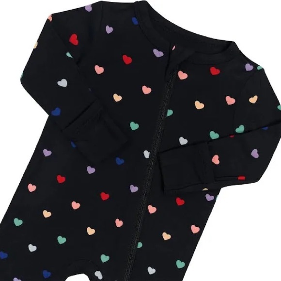 Kyte Baby Zippered Romper in Midnight Rainbow Hearts - Picture 2 of 5